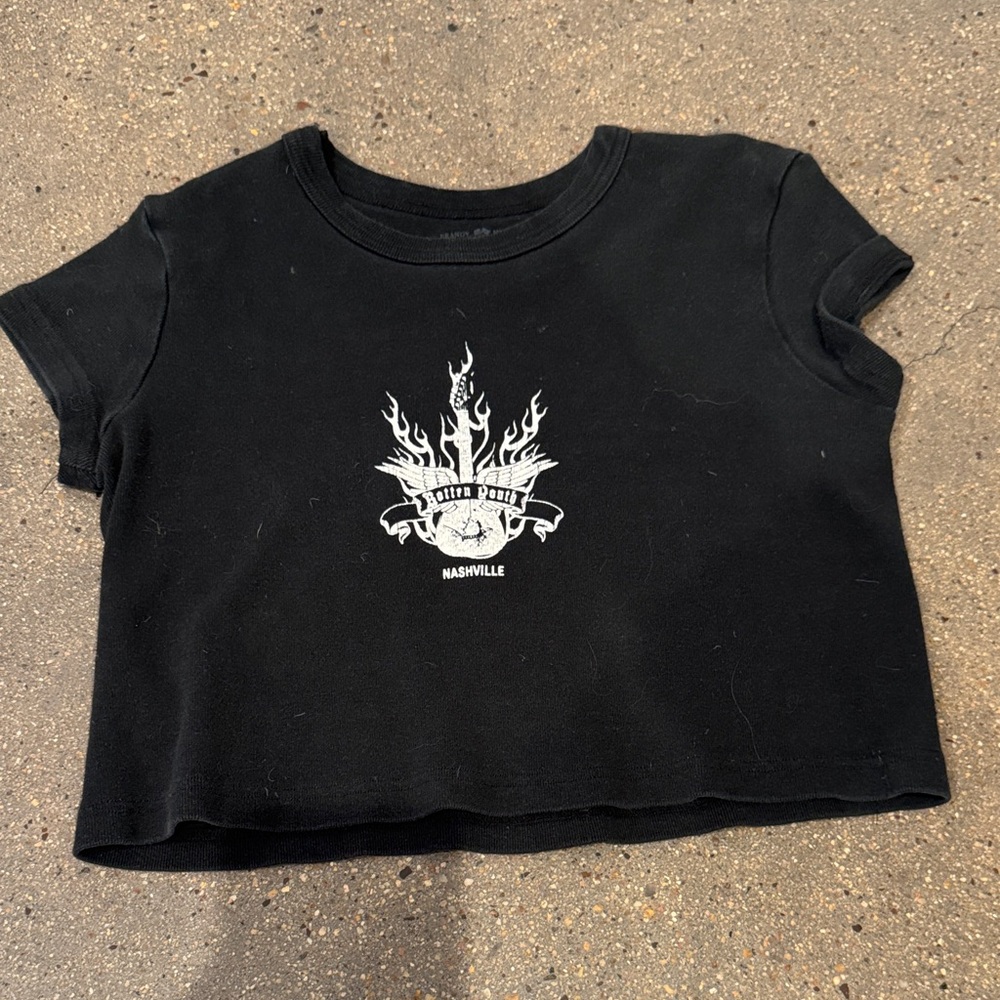 Black Graphic cropped T-Shirt